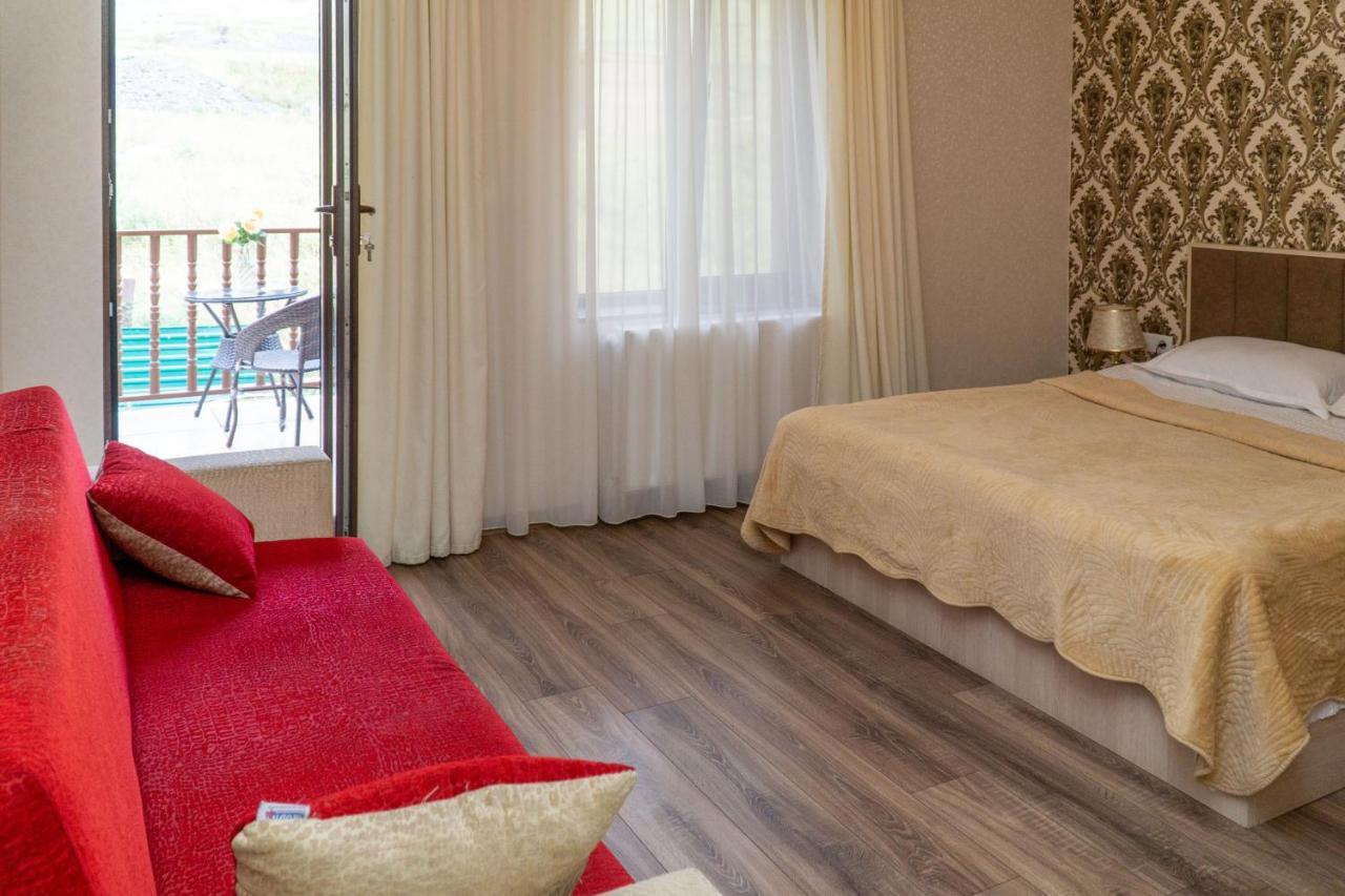 Hotel Diamond Kazbegi Eksteriør bilde