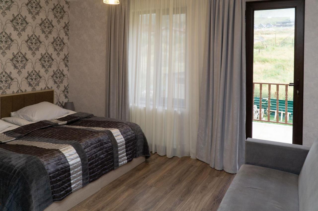Hotel Diamond Kazbegi Eksteriør bilde